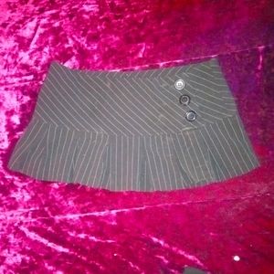 Pin stripe mini skirt